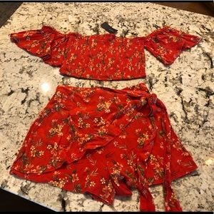 Cute American Eagle Crop Top and Skorts